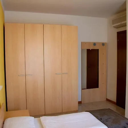 La Meridiana - 04 Apartment *